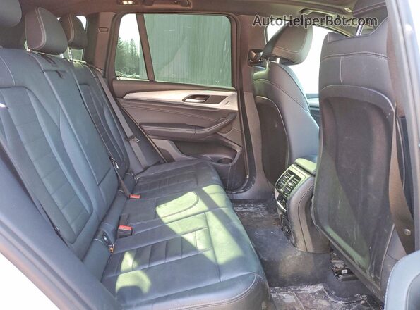 5UXTY5C09M9H30149 2021 BMW X3 White Вид задніх сидінь