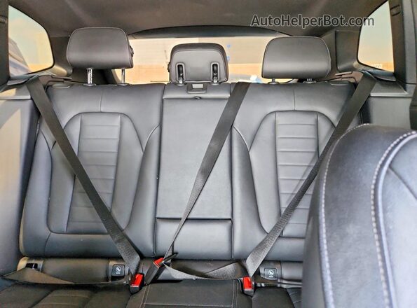 5UXTY5C0XM9H61636 2021 BMW X3 Silver Вид задніх сидінь