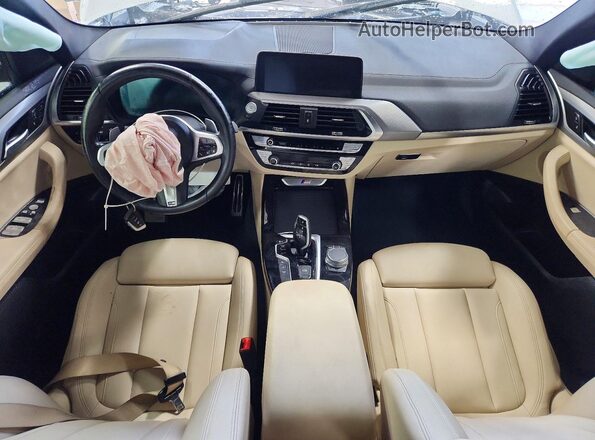 5UXTY9C00M9E27770 2021 BMW X3 Silver Առջևի վահանակի տեսք