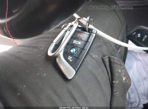 5UXUJ3C52KLG55626 2019 BMW X4 Silver Вид панелі приладів