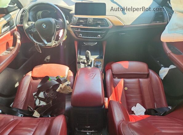 5UXUJ3C53KLG53660 2019 BMW X4 White Widok deski rozdzielczej