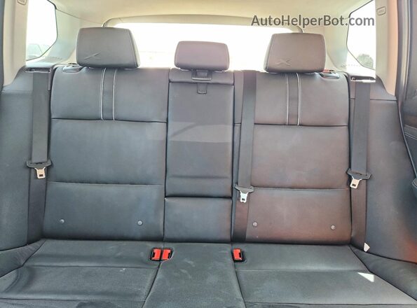 5UXWX7C52H0U39863 2017 BMW X3 Black Widok tylnych siedzeń