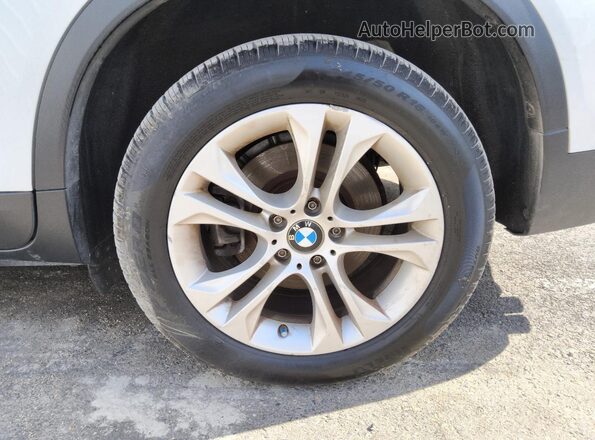 5UXWX7C55H0U39890 2017 BMW X3 White 