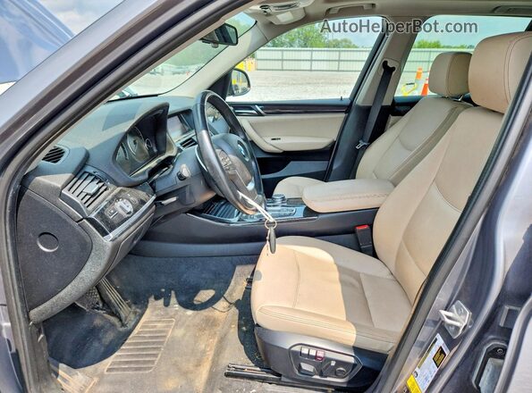 5UXWX7C59G0K36788 2016 BMW X3 Серый Вид салона спереди