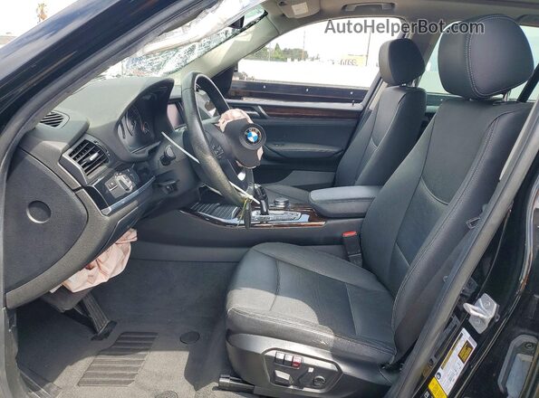 5UXWX9C30H0W70139 2017 BMW X3 Black Вид салону спереду