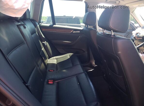 5UXWX9C33H0T18155 2017 BMW X3 Черный Вид задних сидений