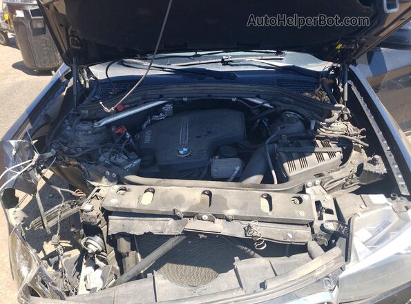 5UXWX9C33H0T18155 2017 BMW X3 Черный Вид задней части салона