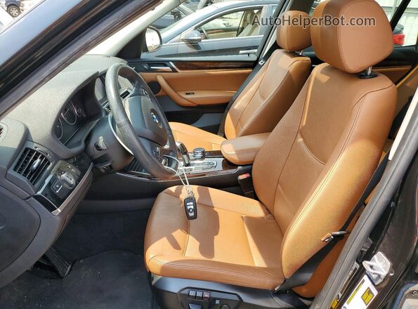 5UXWX9C33H0T22089 2017 BMW X3 Black Вид салону спереду