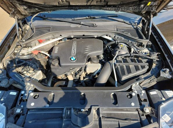5UXWX9C36H0T16559 2017 BMW X3 Black ძრავის განყოფილების ხედი