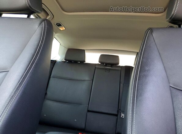 5UXWX9C37H0W75113 2017 BMW X3 Black Vista interior trasera