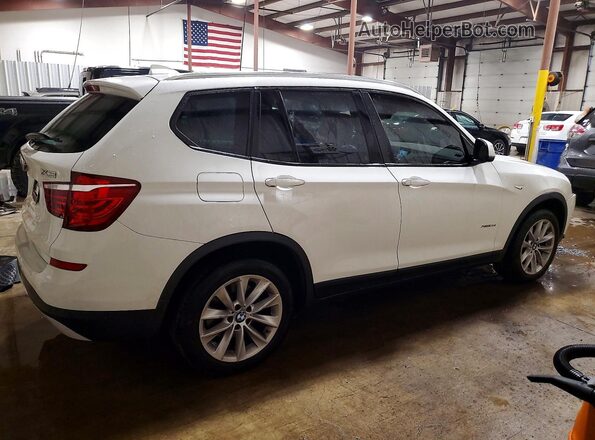 5UXWX9C38H0T22265 2017 BMW X3 White Հետևի աջ