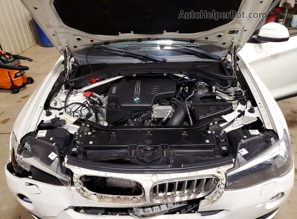 5UXWX9C38H0T22265 2017 BMW X3 White Շարժիչի բաժամունքի տեսք