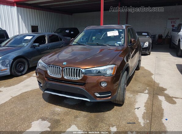 5UXWX9C38H0W71118 2017 BMW X3 Brown Widok z przodu