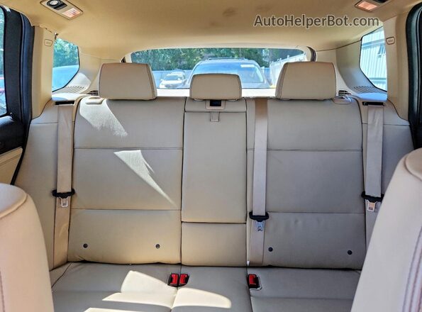5UXWX9C39H0T23859 2017 BMW X3 Blue Вид задніх сидінь