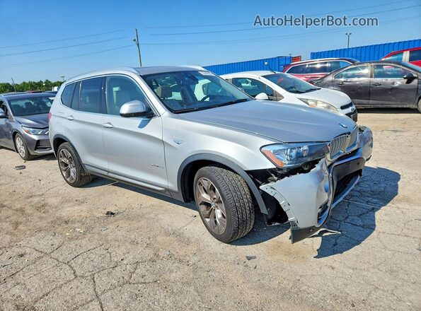 5UXWX9C39H0W71239 2017 BMW X3 Silver Delantero derecho