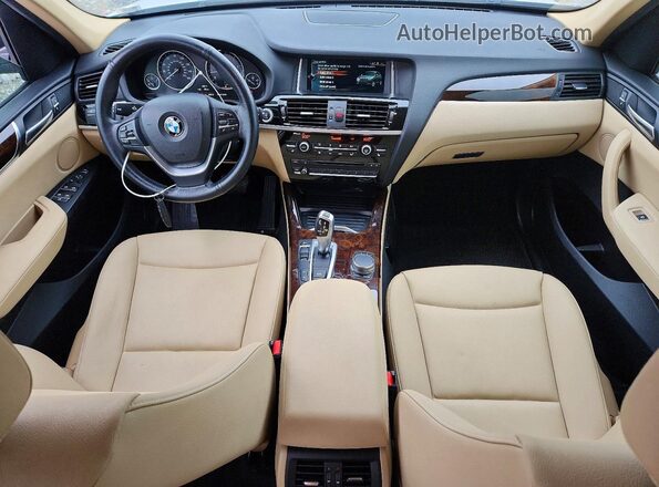5UXWX9C3XH0W77230 2017 BMW X3 White Вид панелі приладів
