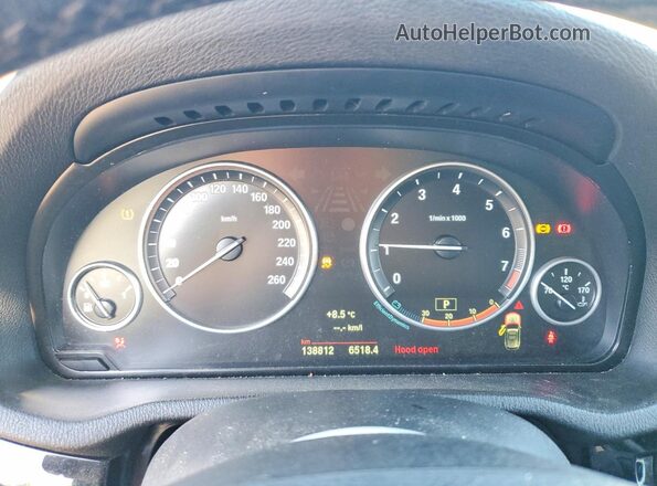5UXWX9C3XH0W77809 2017 BMW X3 Белый Вид щитка приборов