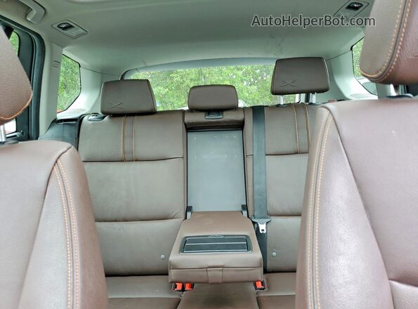 5UXWX9C53G0D65379 2016 BMW X3 Gray Vista de los asientos traseros