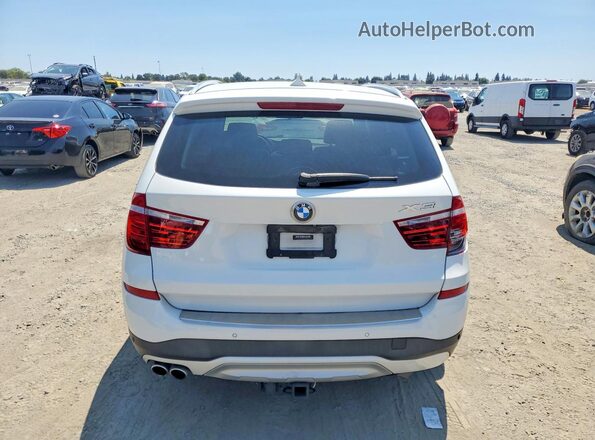 5UXWX9C53G0D79993 2016 BMW X3 White Вид ззаду