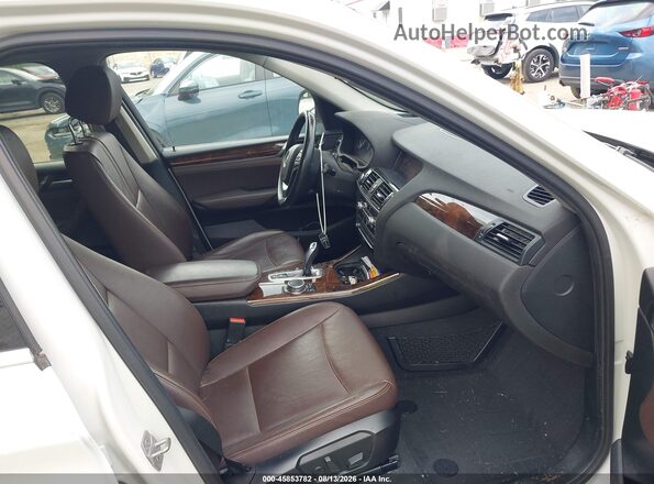 5UXWX9C53G0D84367 2016 BMW X3 White Front interior view