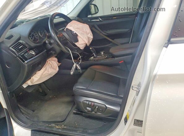 5UXWX9C55G0D64539 2016 BMW X3 Белый Вид салона спереди