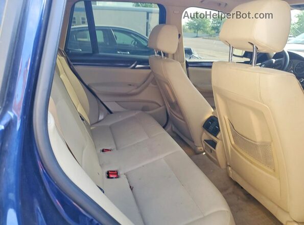 5UXWX9C55G0D92115 2016 BMW X3 Синий Вид задней части салона
