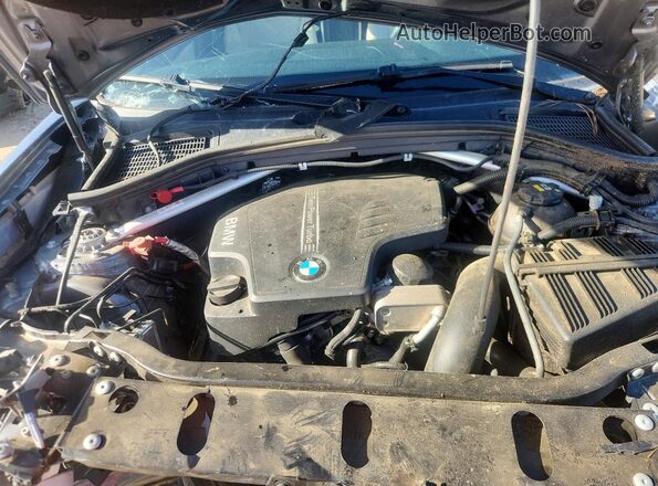 5UXWX9C55H0T12598 2017 BMW X3 Silver ძრავის განყოფილების ხედი