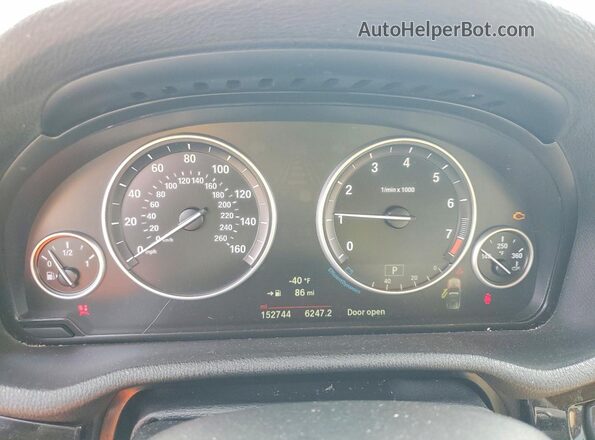 5UXWX9C57H0T01523 2017 BMW X3 Белый Вид щитка приборов