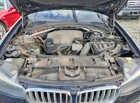 5UXWX9C5XH0T06635 2017 BMW X3 Black Widok komory silnika