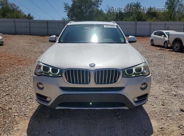 5UXWY3C50G0N87109 2016 BMW X3 White Front view