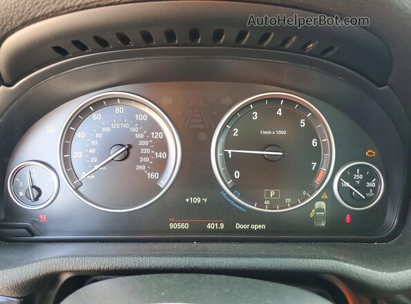 5UXWZ7C31H0V90332 2017 BMW X3 Red Instrument cluster view