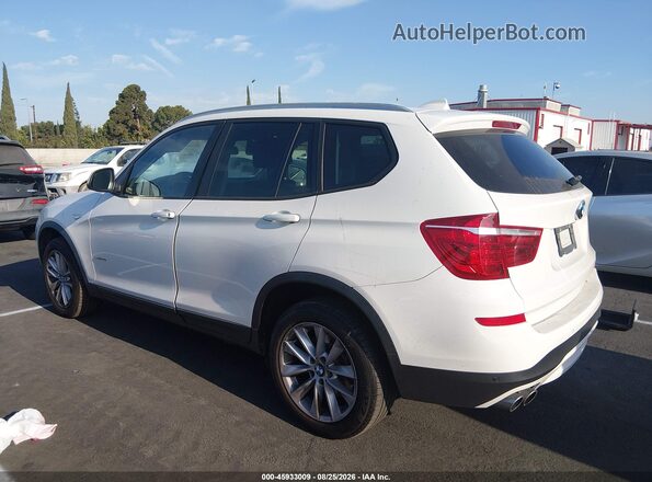 5UXWZ7C33H0V89392 2017 BMW X3 White Панорамний вид салону 360°