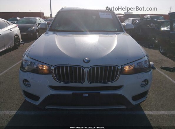 5UXWZ7C33H0V89392 2017 BMW X3 White Вид щитка приладів
