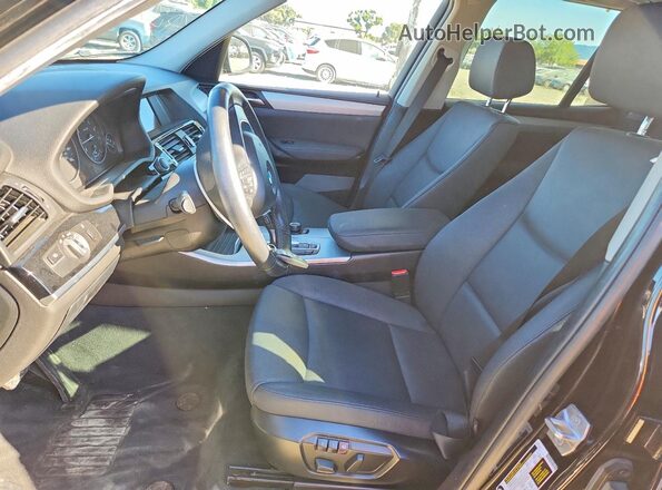 5UXWZ7C56H0U45658 2017 BMW X3 Black წინა სალონის ხედი