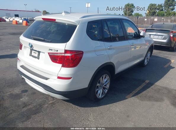 5UXWZ7C58G0R31970 2016 BMW X3 White Задня права чверть