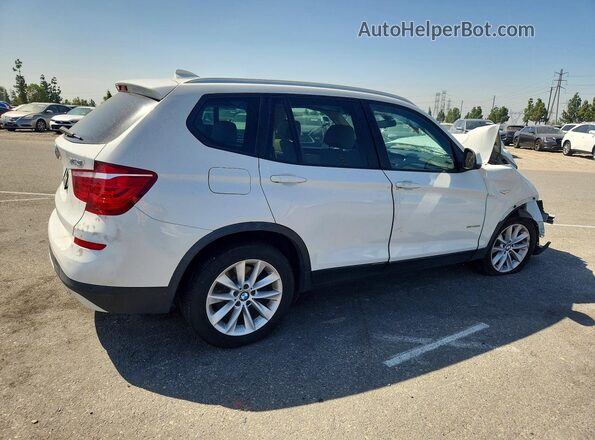 5UXWZ7C5XH0U45596 2017 BMW X3 White Задня права чверть