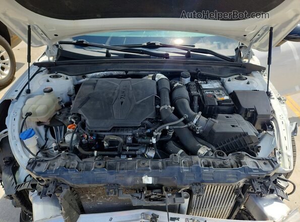 5XXG44J83RG262931 2024 KIA K5 White Vista interior trasera