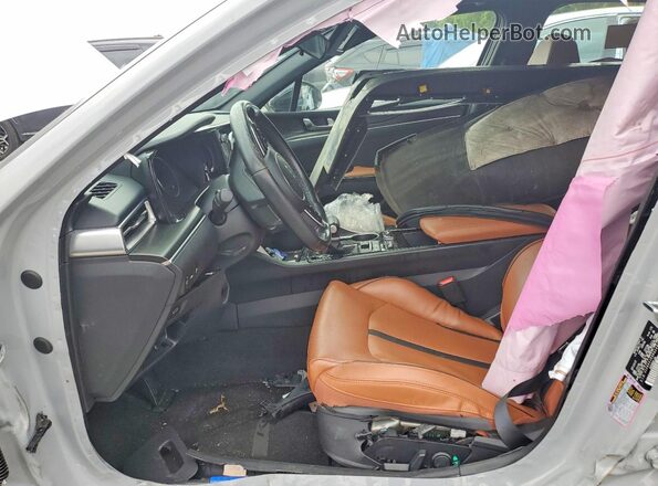 5XXG44J89RG249651 2024 KIA K5 Gray Front interior view