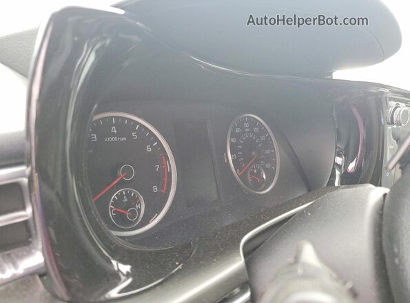 5XXG44J89RG249651 2024 KIA K5 Gray Instrument cluster view