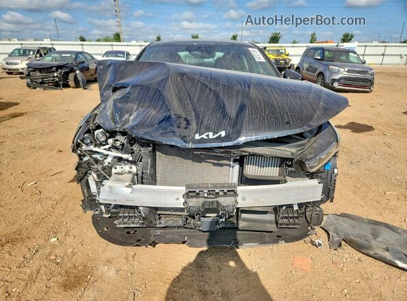 5XXG64J20RG250032 2024 KIA K5 Black Вид спереду