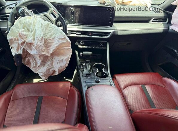 5XXG64J26NG155159 2022 KIA K5 Черный Вид панели приборов
