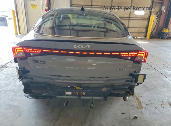 5XXG64J27RG228772 2024 KIA K5 Gray უკანა ხედი