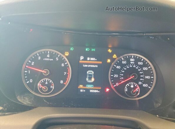 5XXG64J27RG228772 2024 KIA K5 Gray ხელსაწყოთა პანელის ხედი