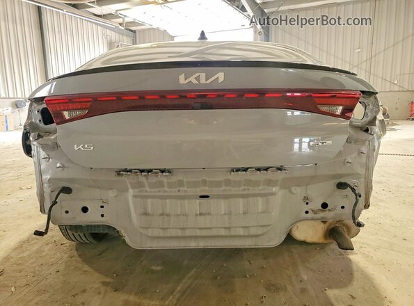5XXG64J27RG262498 2024 KIA K5 Turquoise Vista trasera