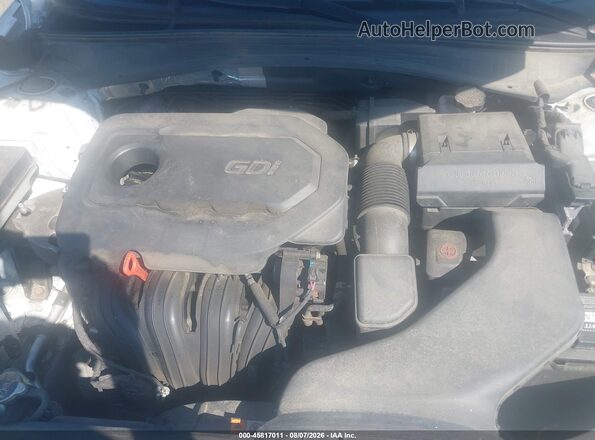 5XXGT4L30KG290969 2019 KIA OPTIMA White Rear view