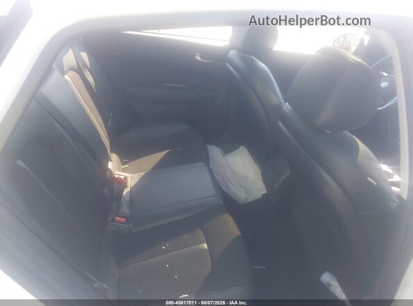 5XXGT4L30KG290969 2019 KIA OPTIMA White VIN sticker view