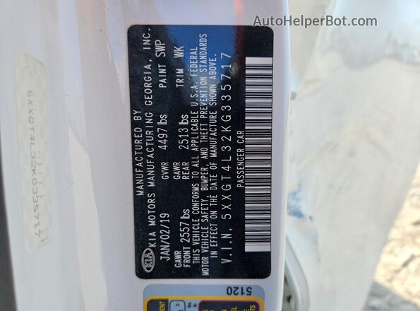 5XXGT4L32KG335717 2019 KIA OPTIMA White Vista del compartimento del motor