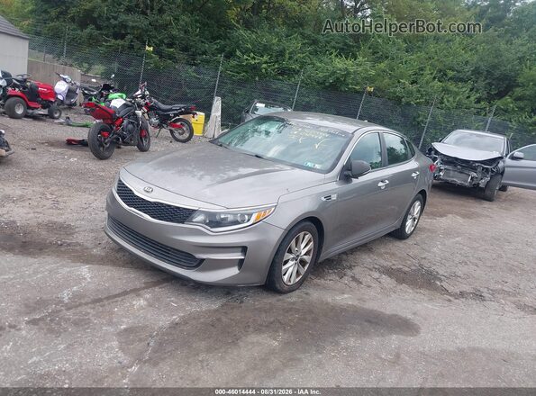 5XXGT4L39GG040444 2016 KIA OPTIMA Gray Առջևի ձախ երեք քառորդ տեսարան