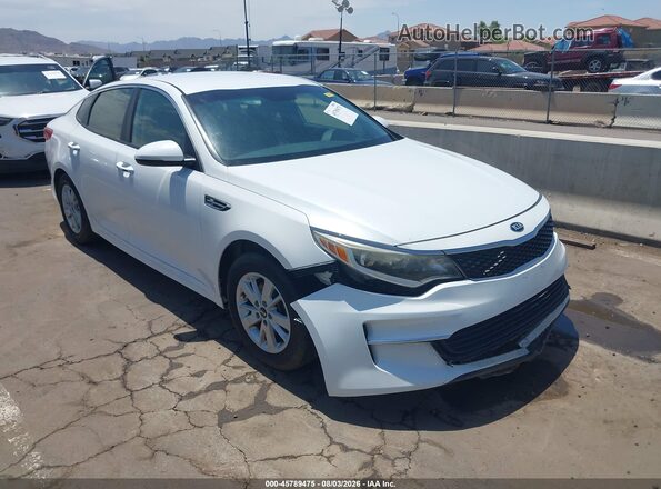 5XXGT4L39JG194983 2018 KIA OPTIMA Белый Вид спереди