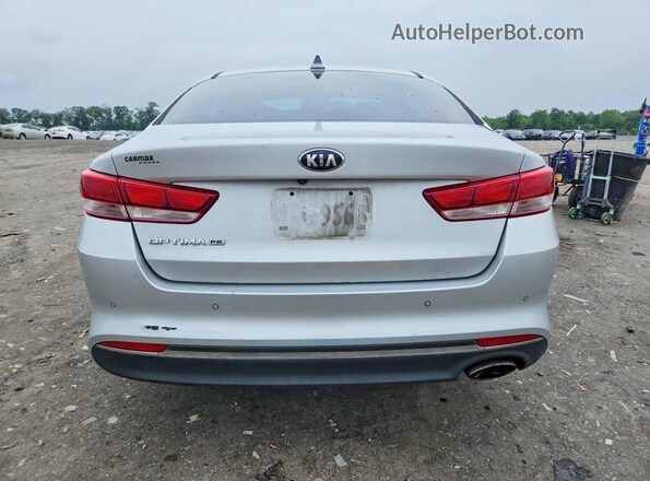 5XXGT4L39JG201009 2018 KIA OPTIMA Silver Widok z tyłu